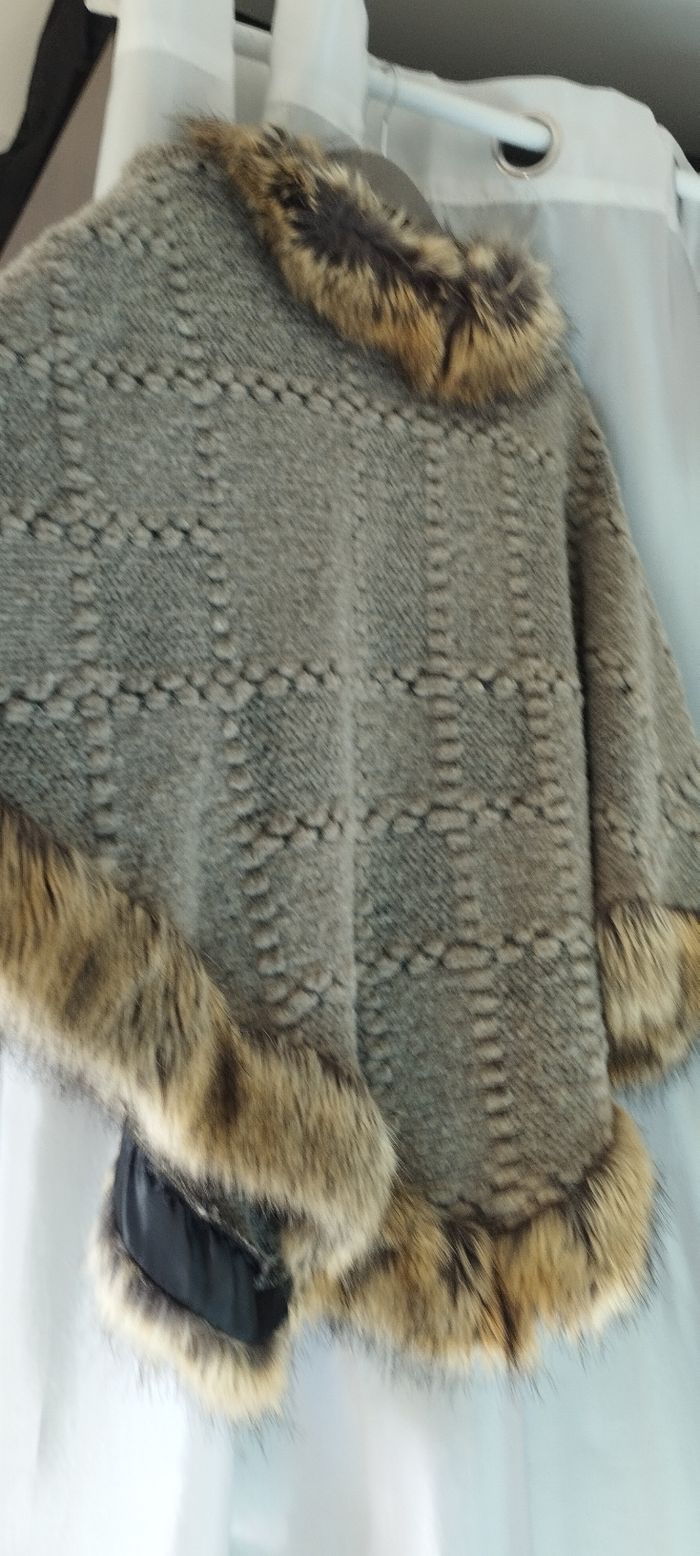 Poncho - photo numéro 2