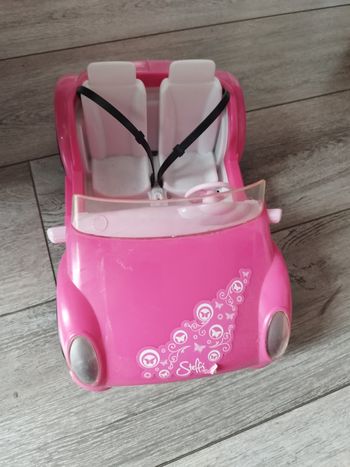 Voiture rose steffi love