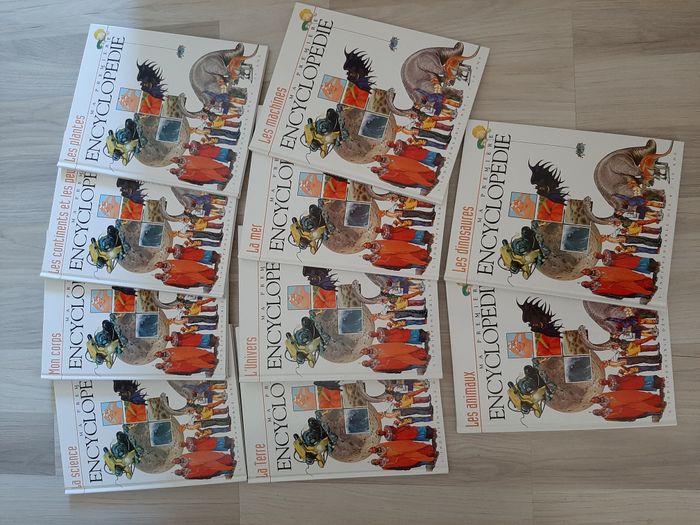Lot livres "Ma première encyclopédie; L'indispensable des 6/10 ans" - Neuf
