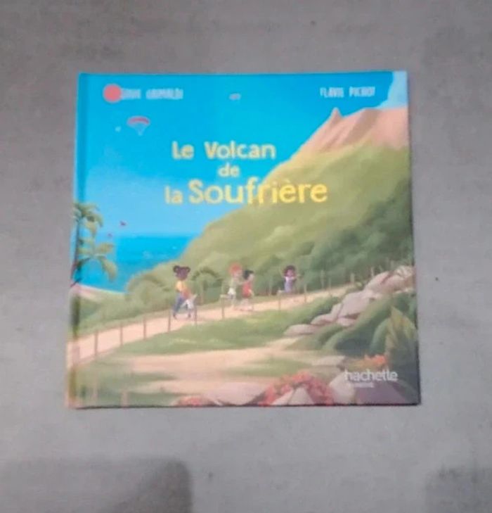 Livre enfant - Le volcan de la Soufrière