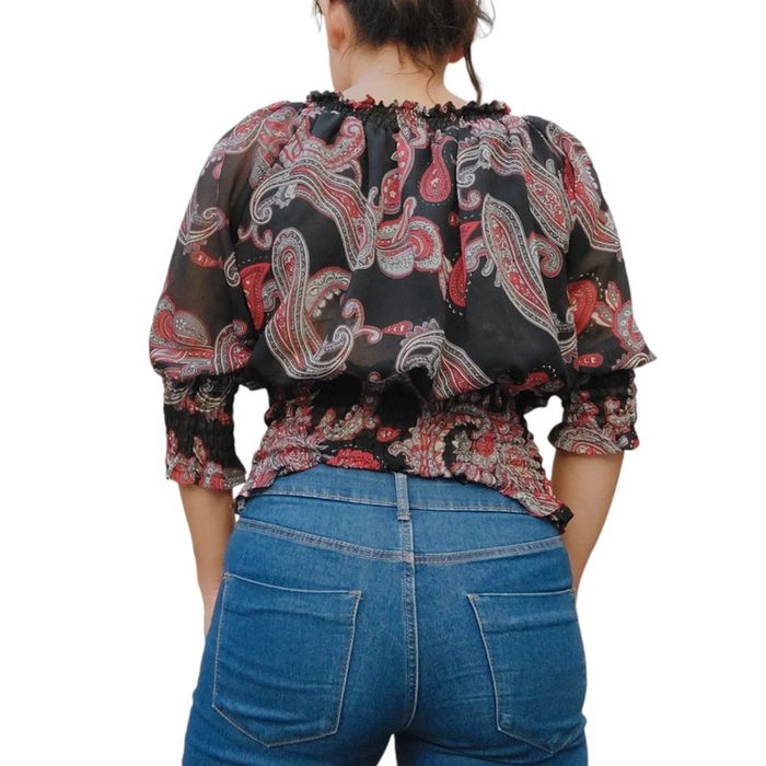 Joli haut s/m - photo numéro 2