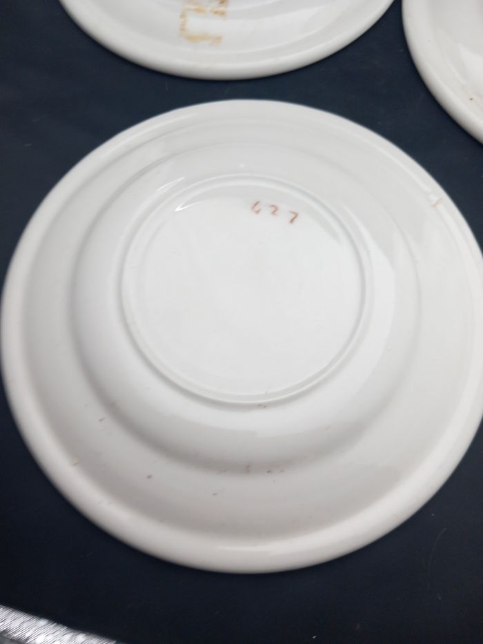 3 assiettes à dessert beige et vert - photo numéro 5