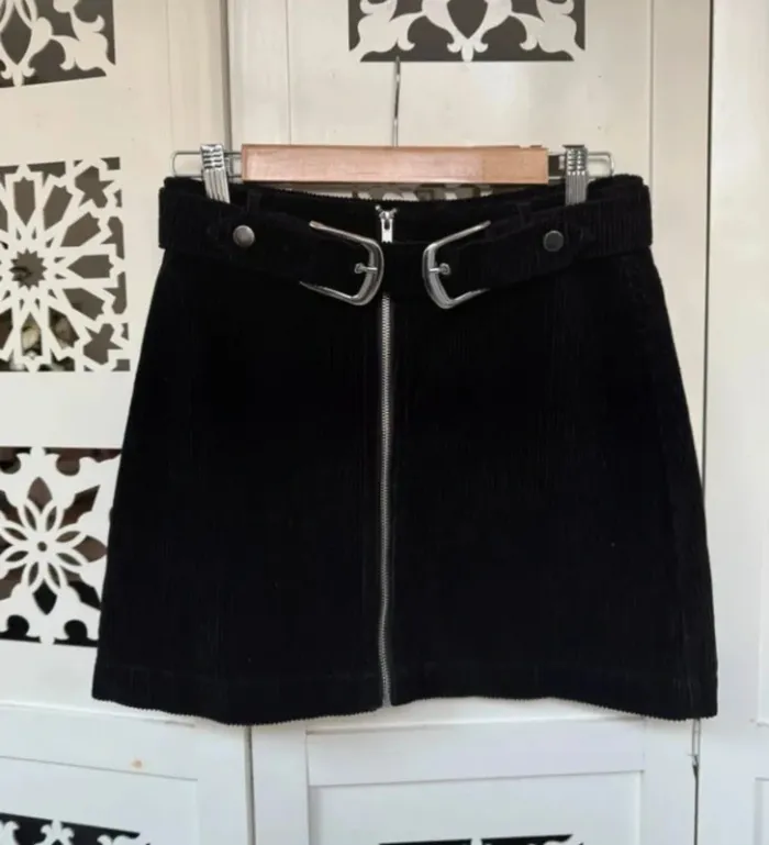 Mini jupe noire style cowboy en velours côtelé Topshop Taille 36 - photo numéro 6
