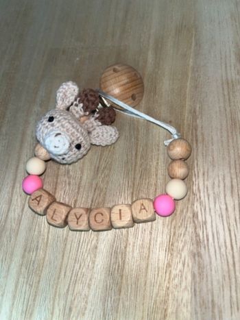 Attache tétine personnalisé