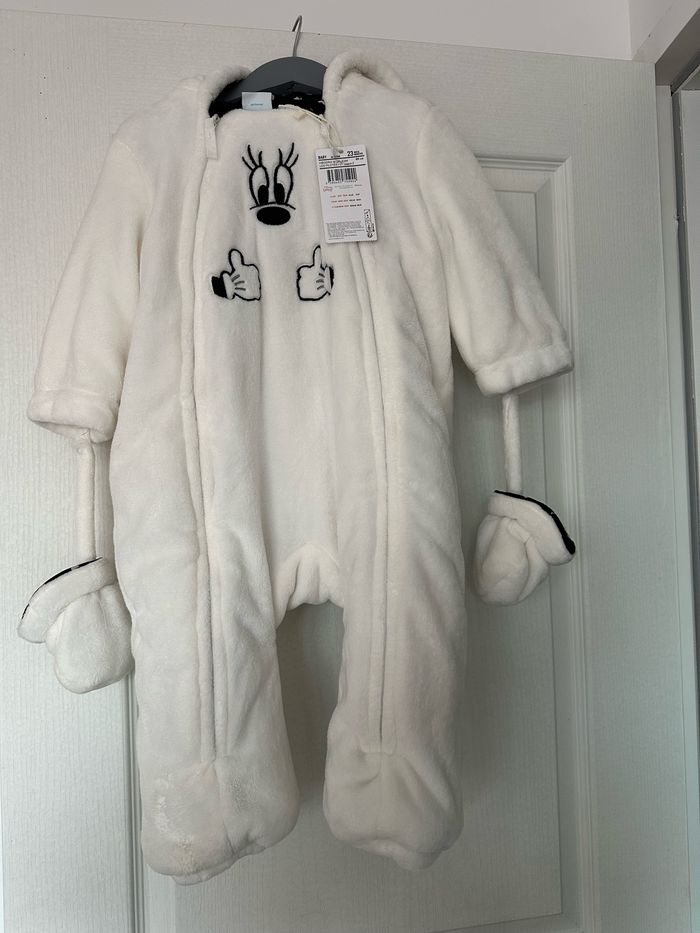 Combinaison Minnie 24 mois neuf - photo numéro 4