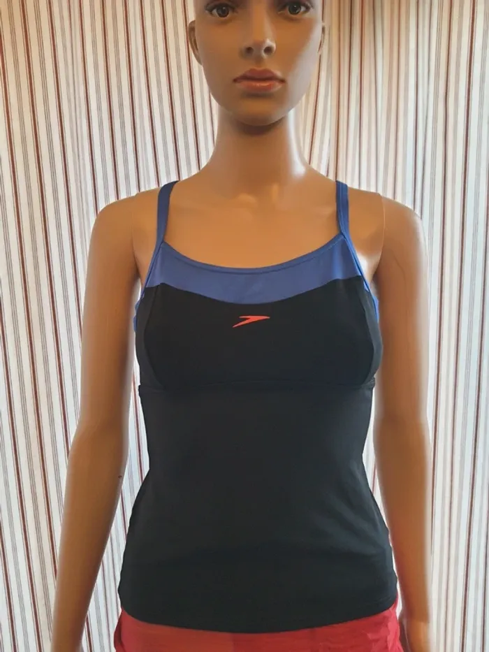 Jolie Haut de Tankini Speedo fr 38 - photo numéro 2
