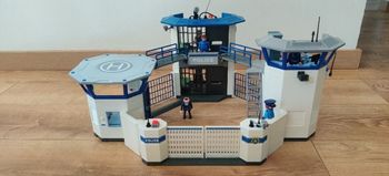 Caserne police prison playmobil