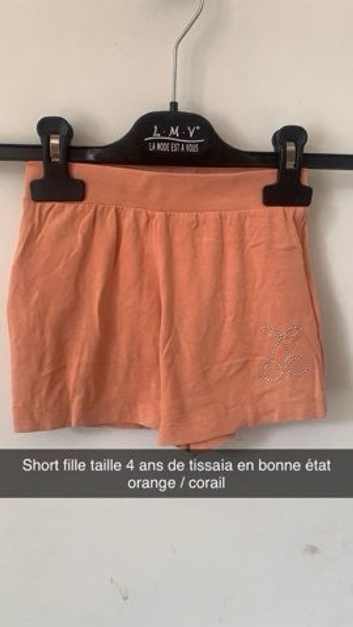 Short fille taille 4 ans