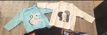 6 mois 2 t shirts