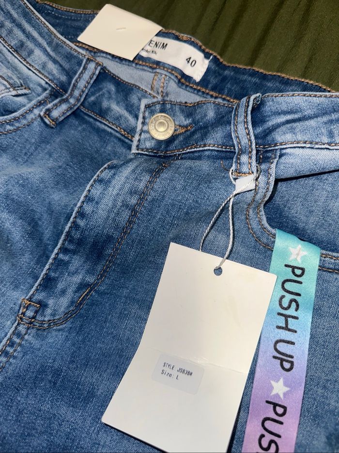 Jeans - photo numéro 2