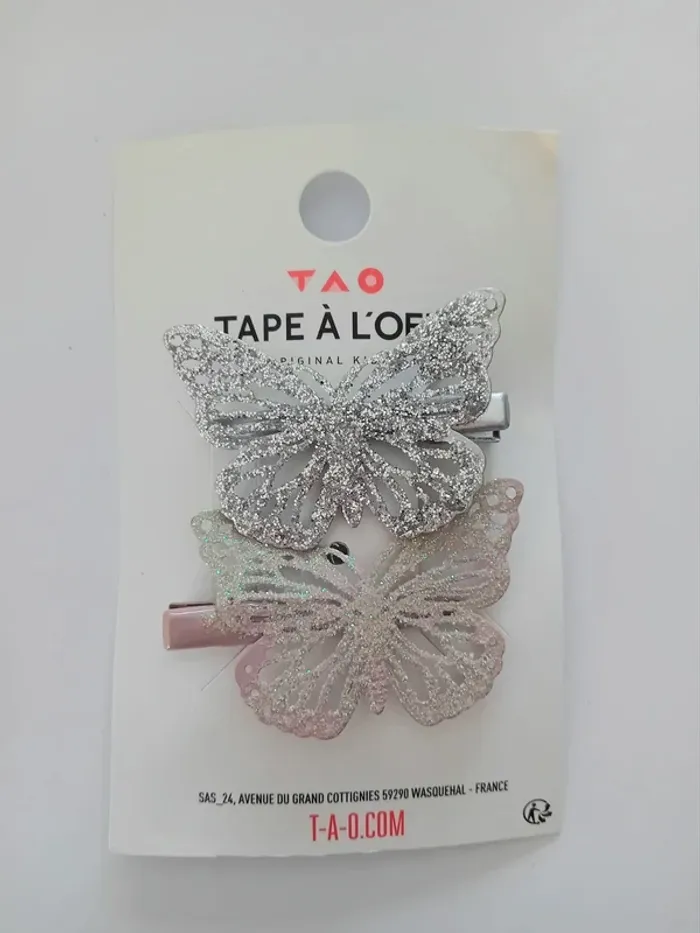 Barrettes papillon pailleté tape à l'oeil