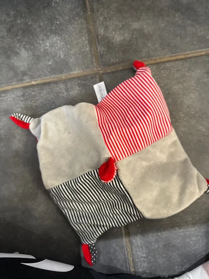 Doudou, enfant - photo numéro 4