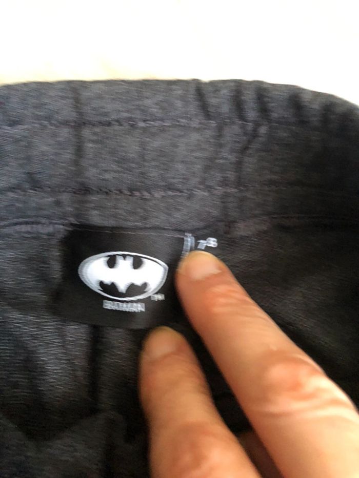 Tee-shirts et shorts neufs - photo numéro 5