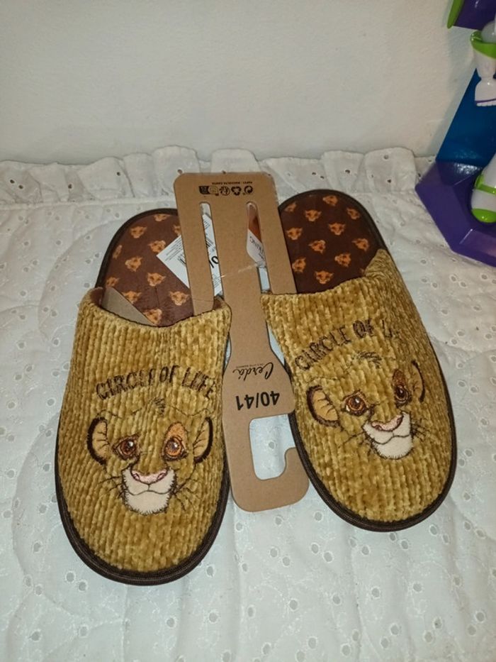 Chaussons mules disney simba le roi lion - photo numéro 2