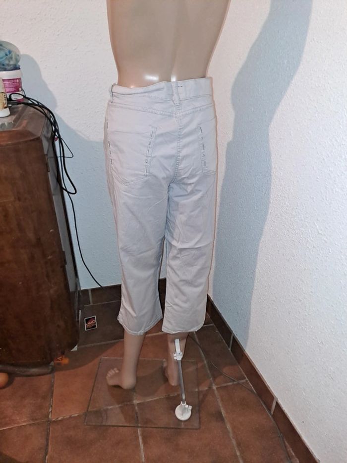 Bermuda femme taille 50 - photo numéro 2
