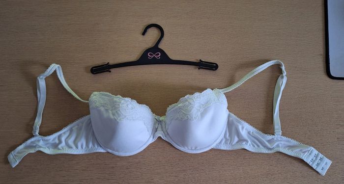 Soutien Gorge Hunkemoller blanc 90B FR