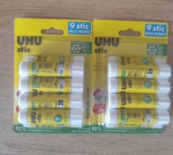 La colle UHU