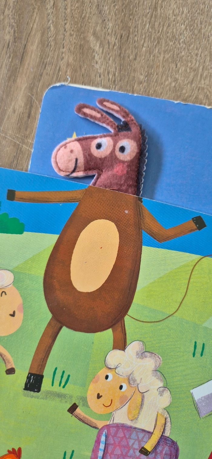 Livre Mes petits amis et moi Lola la vache - photo numéro 8