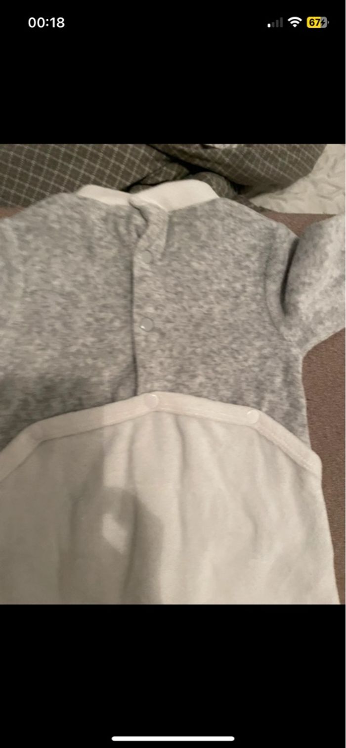 Lot 3 pyjamas