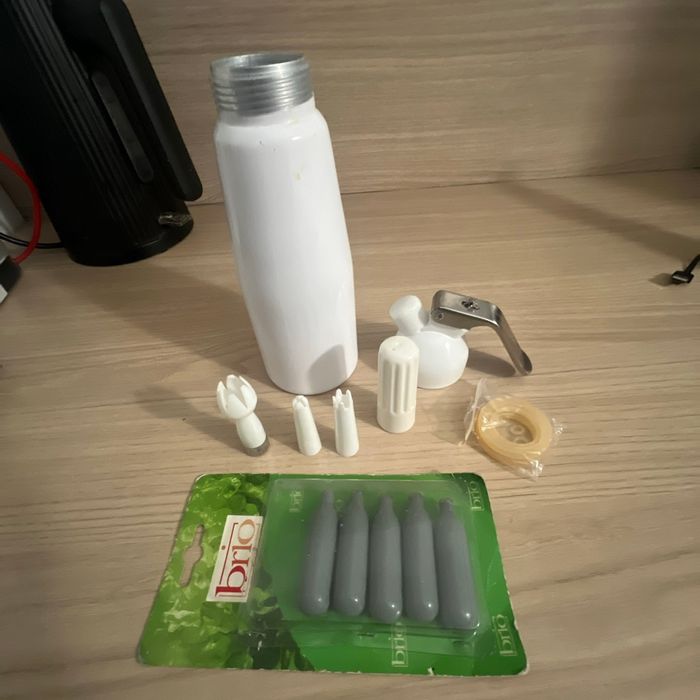 Siphon à chantilly - photo numéro 3