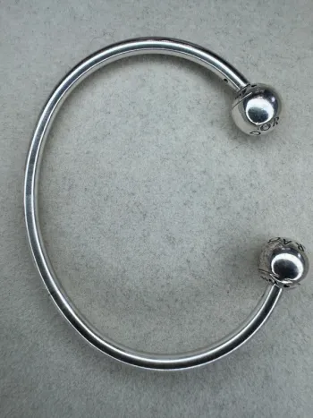 Bracelet Jonc ouvert Pandora Authentique en Argent lisse Taille 1