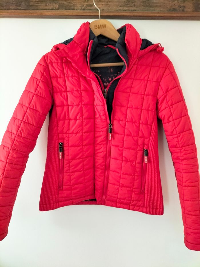 Jolie doudoune Superdry