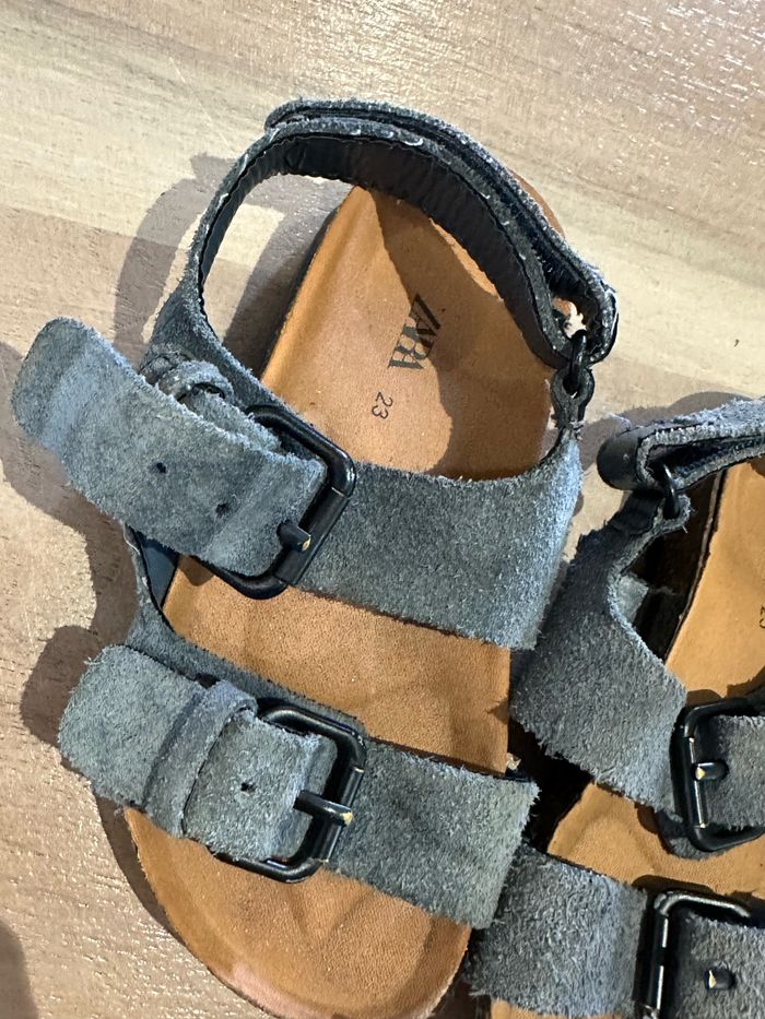 Sandales Zara cuir pointure 23 bleu - photo numéro 3