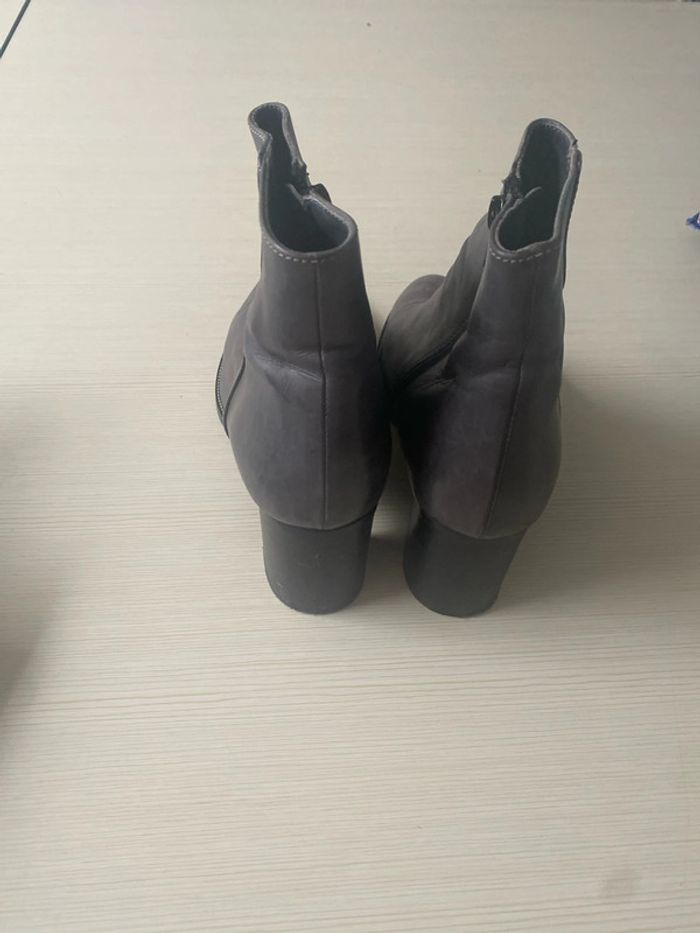 Bottines achat en Italie 150e - photo numéro 2