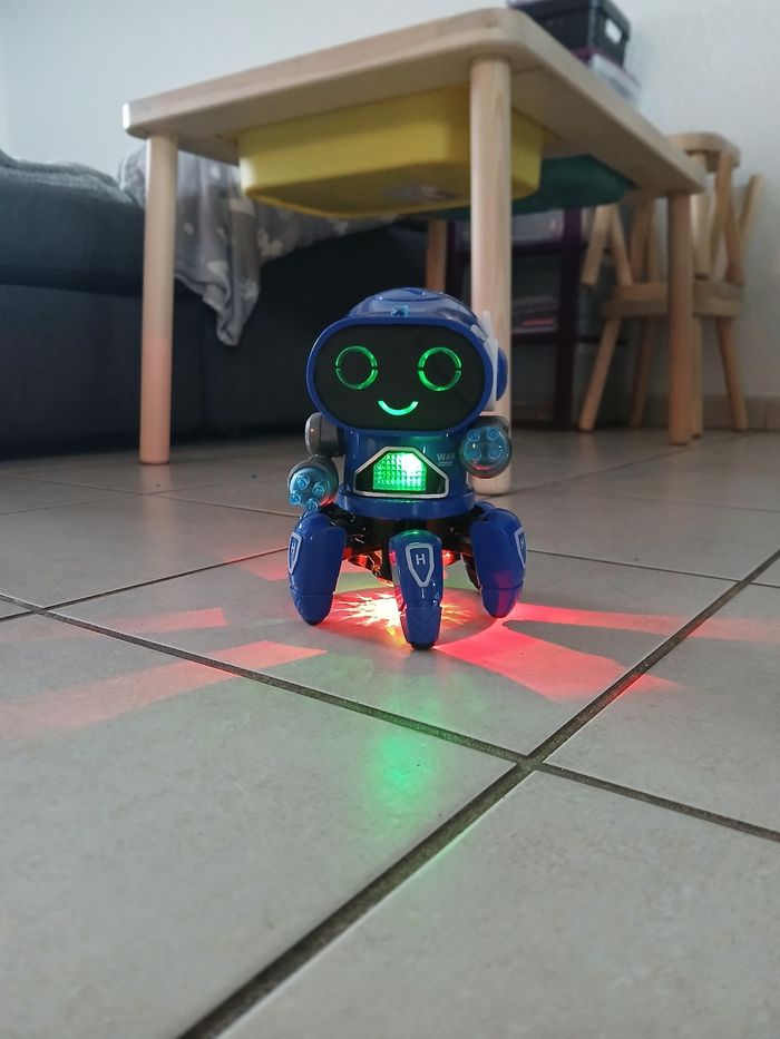 Robo 6 + boîte d'origine