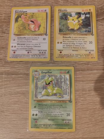 Lot 3 cartes Pokémon anciennes jungle wizards Pikachu Empiflor Excelangue très bon état
