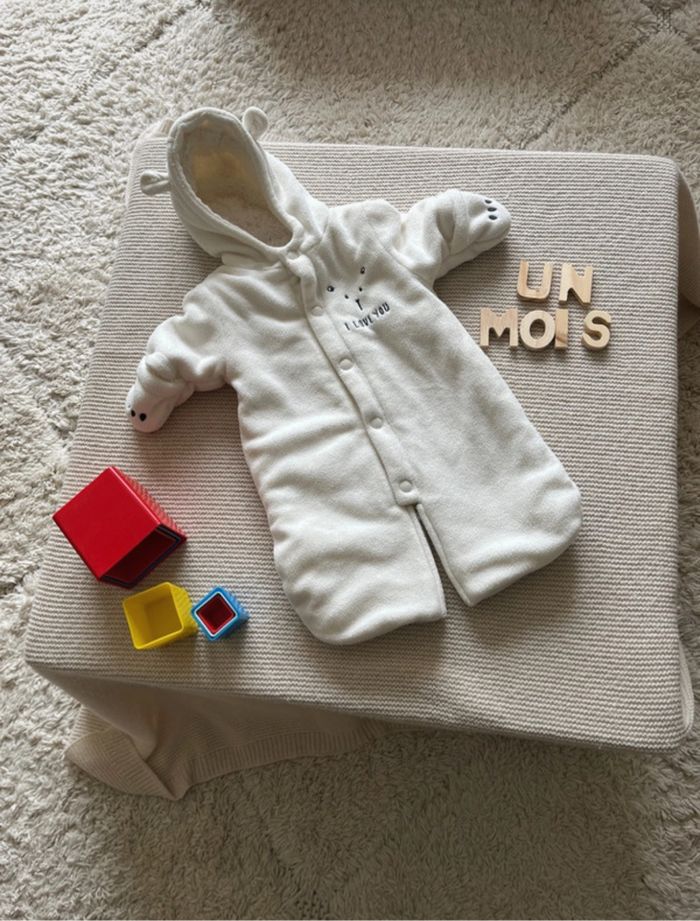 Manteau bébé taille 1 mois