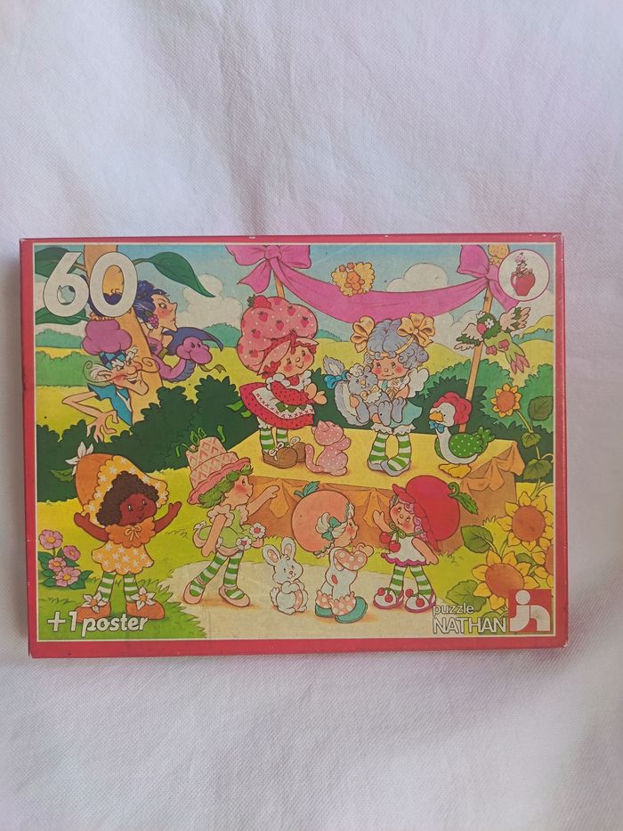 Puzzle Charlotte aux fraises 1985 - photo numéro 1