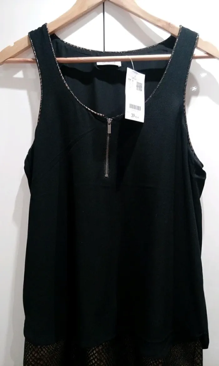 Robe noir et doré Neuve T.36 - photo numéro 4