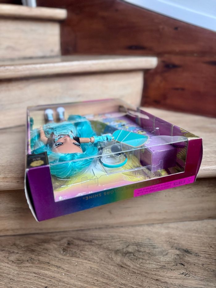 Blu Rainbow High - photo numéro 5