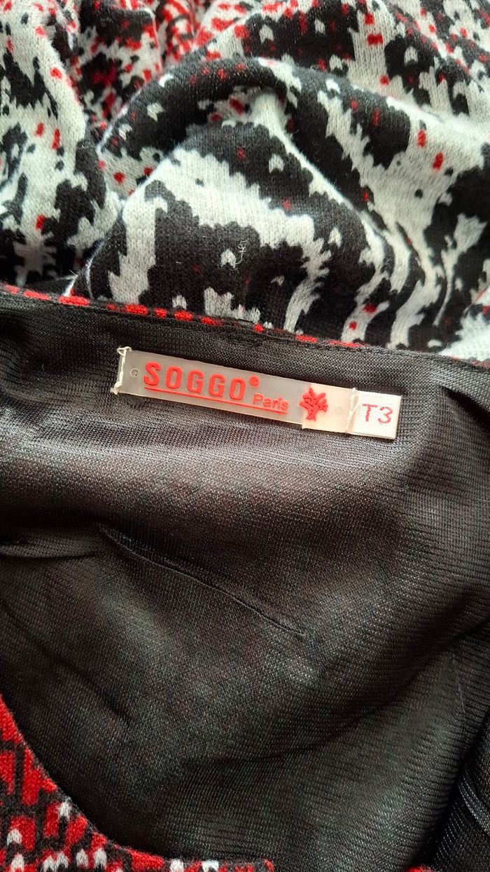 Robe floral graphique douce Soggo - photo numéro 9