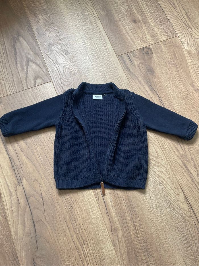 Gilet Zippe taille 9 mois - photo numéro 2
