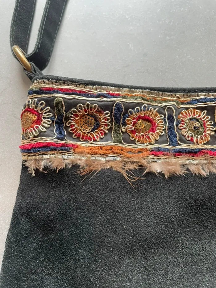 Sac bandoulière femme velours suédine mi saison - photo numéro 2