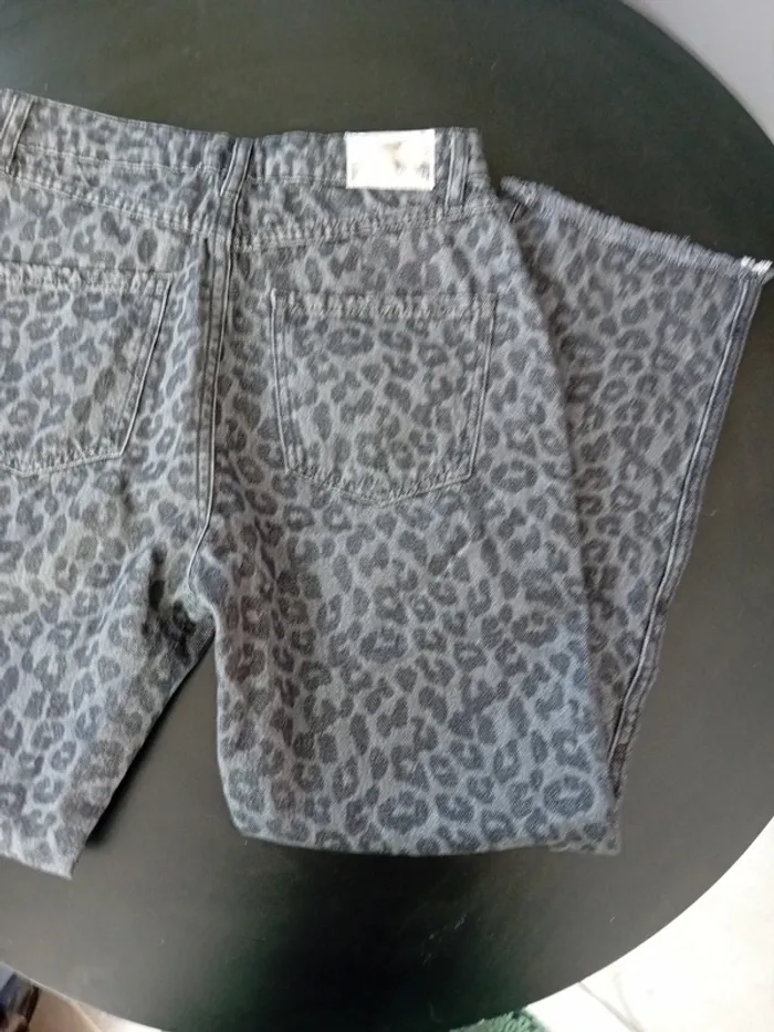 Jeans en taille 36 de chez la city - photo numéro 4