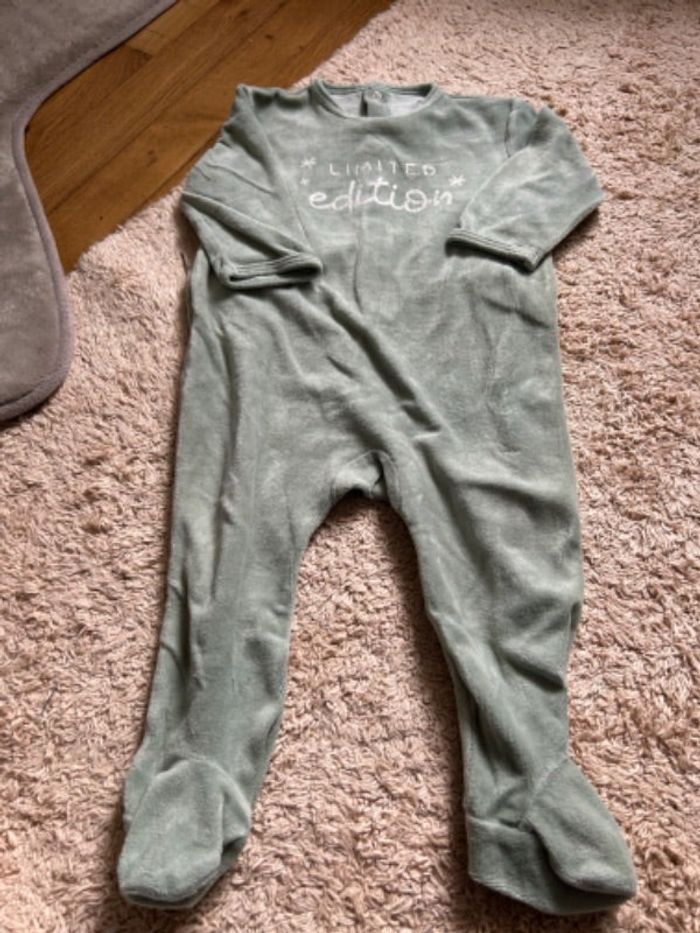 Pyjama bébé garçon taille 12 mois