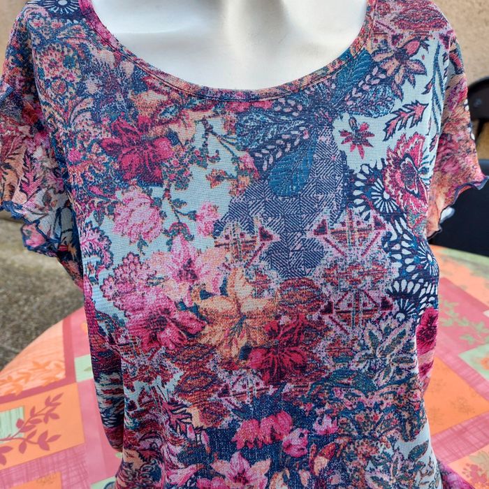 Joli haut taille XL - photo numéro 2