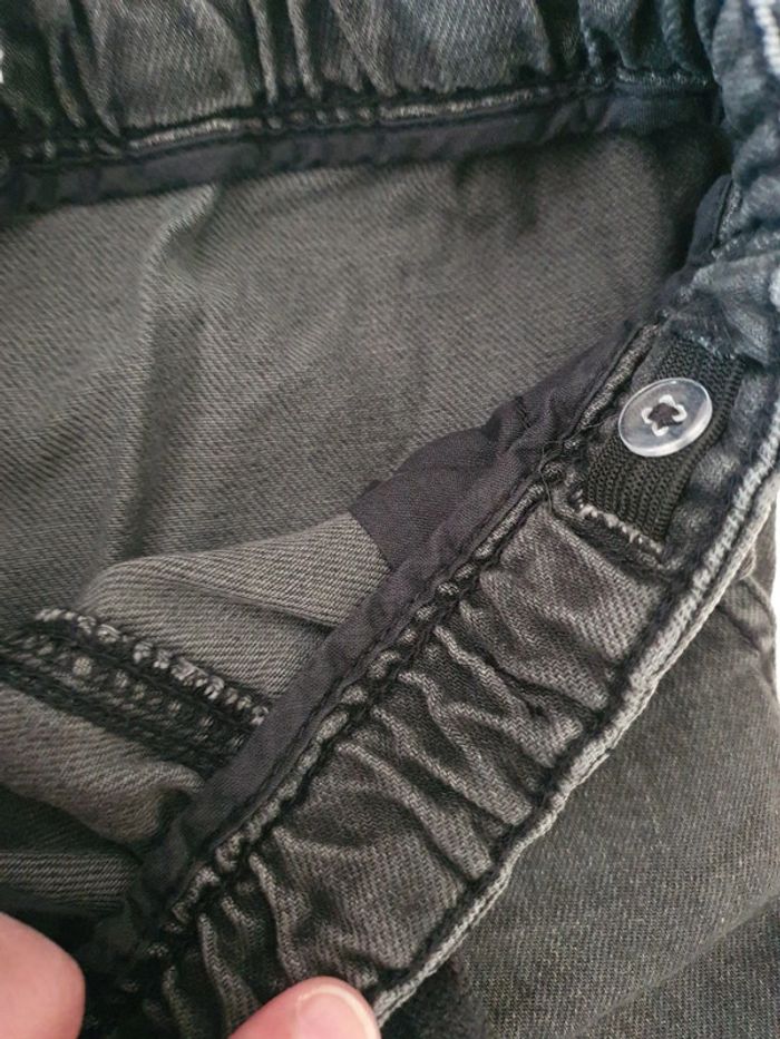 Pantalon neuf 8 ans - photo numéro 4