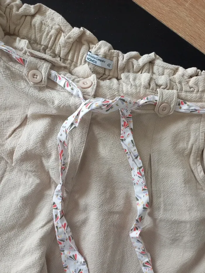 Short beige en coton T42 - photo numéro 4