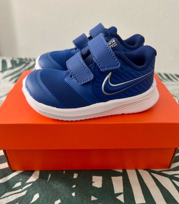 Paire de baskets Nike