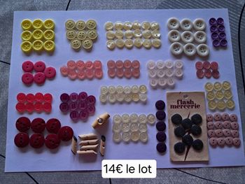 Lot de boutons de couture