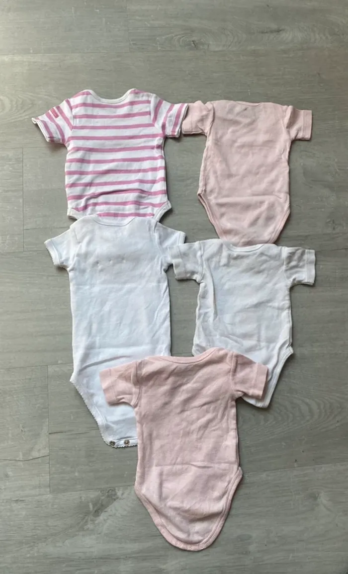 Lot de 5 bodies - photo numéro 2