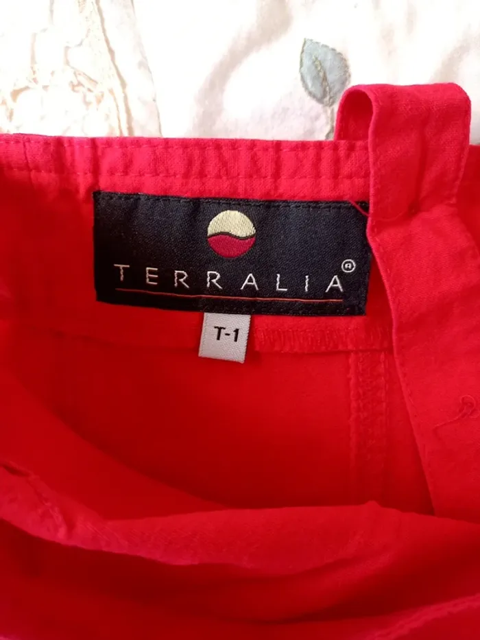 Robe rouge d'été - photo numéro 3