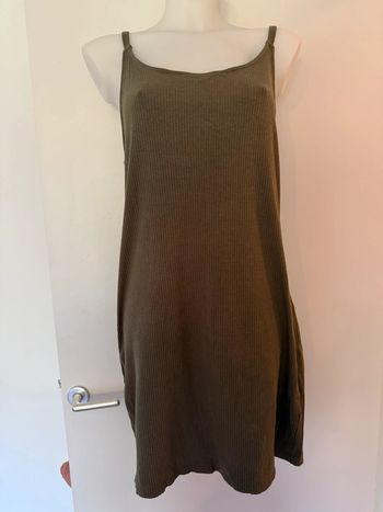 Robe moulante kaki Kiabi