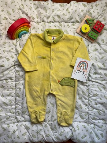 pyjama grenouillère en velours vert ouverture devant 12 mois absorba