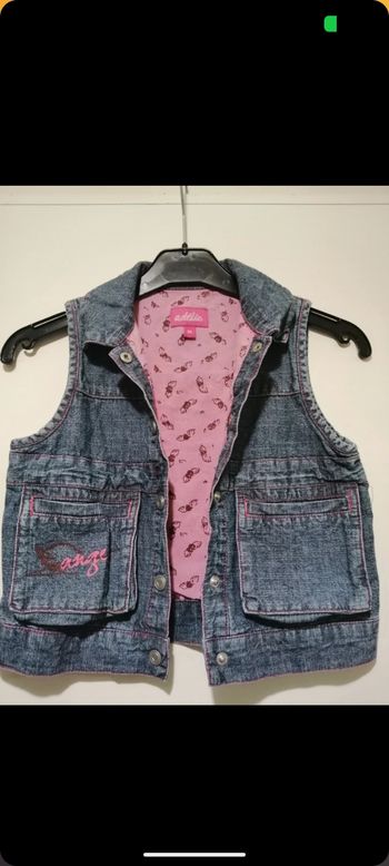 Jolie veste jean Adélie bleu marine et rose. Taille 8 ans