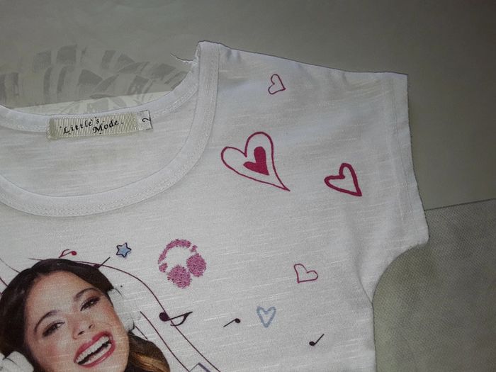 🔮 Tee Shirt en 6 ans 🔮 - photo numéro 3